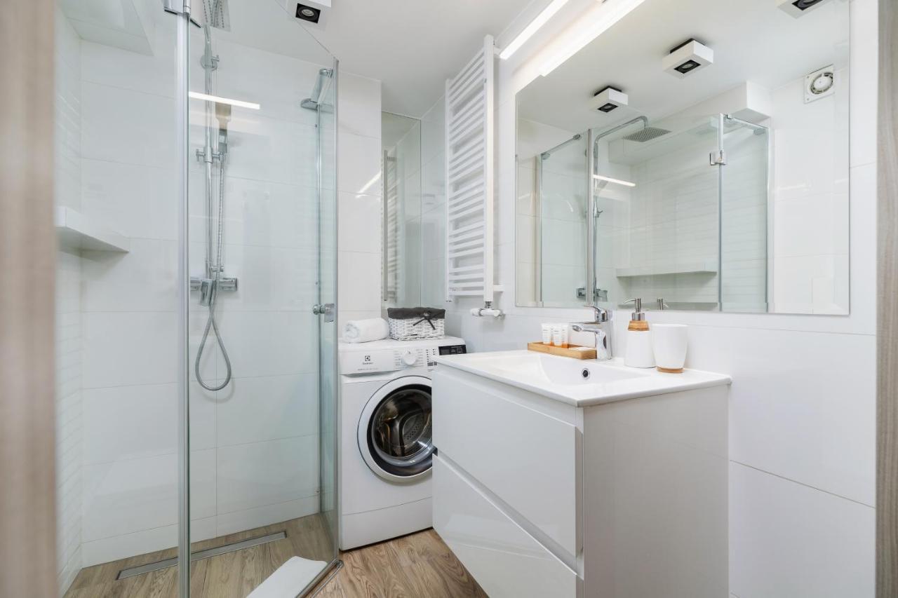 Modern Stachowicza Cracow By Renters Appartement Krakau