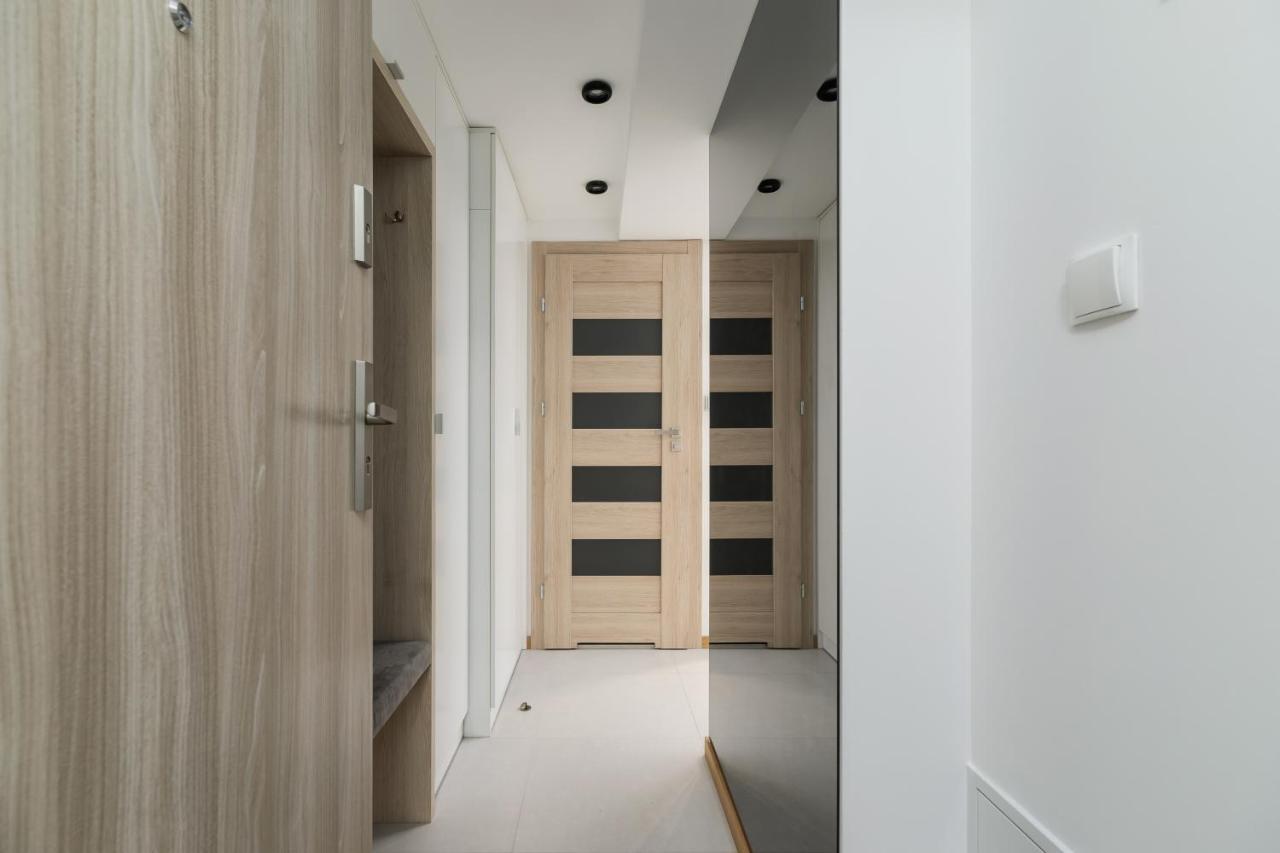 Appartement Modern Stachowicza Cracow By Renters